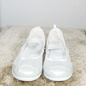 Danskin Now Molly White Jane Flats For Woman Size